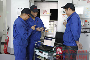 精雕公司在裝配車間批量使用激光干涉儀 