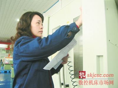 銑床邊冒出的“數(shù)控專家”