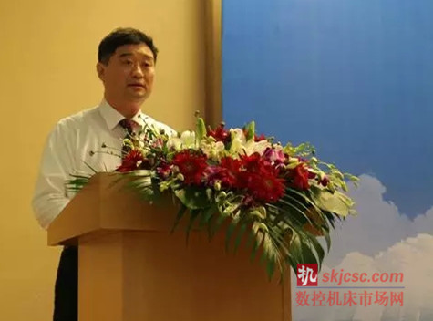 中國工程機械工業協會副會長蘇子孟 中國工程機械工業協會副會長蘇子孟